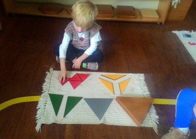 SEN - Caixa Triangular - Felipe